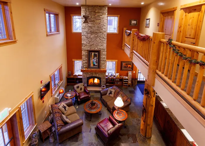 Lodge Cowboy Village