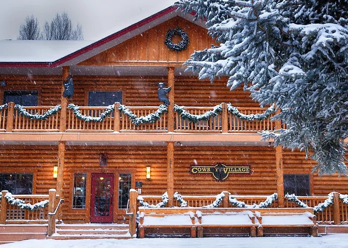 Lodge Cowboy Village *